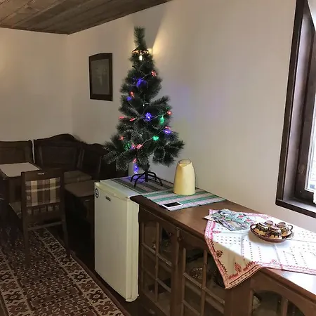Tacheva Family House - Pool Access * Боженците